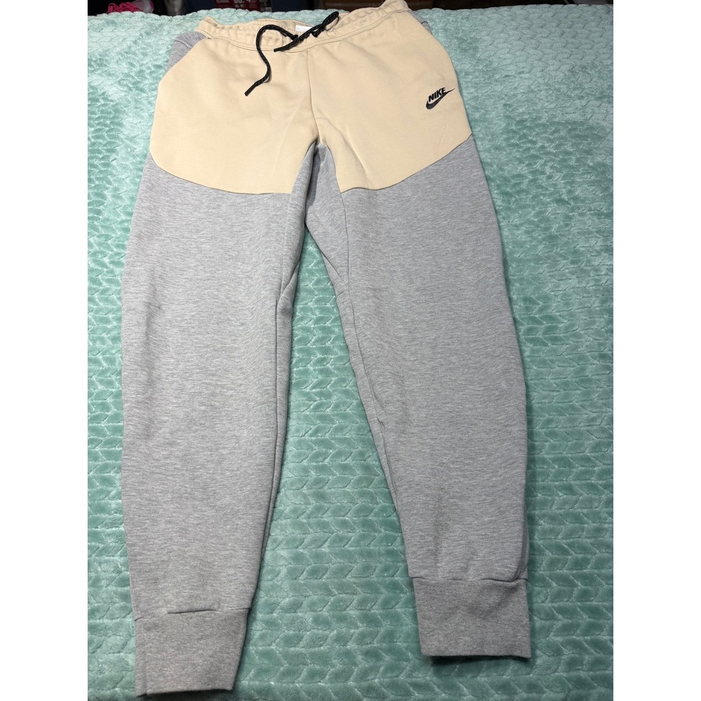 Nike Tech Fleece Joggers Mens Medium Gray Tan Colorblock Sweatpants CU4495-063